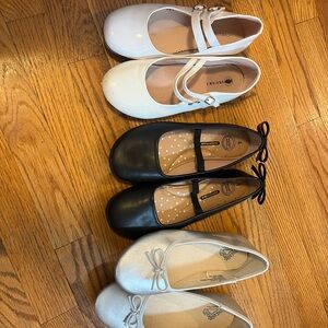White and Black Dress Shoes with Classic Mary Jane Style